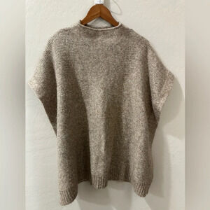 Universal Thread Oversized Sweater Sleeveless One Size